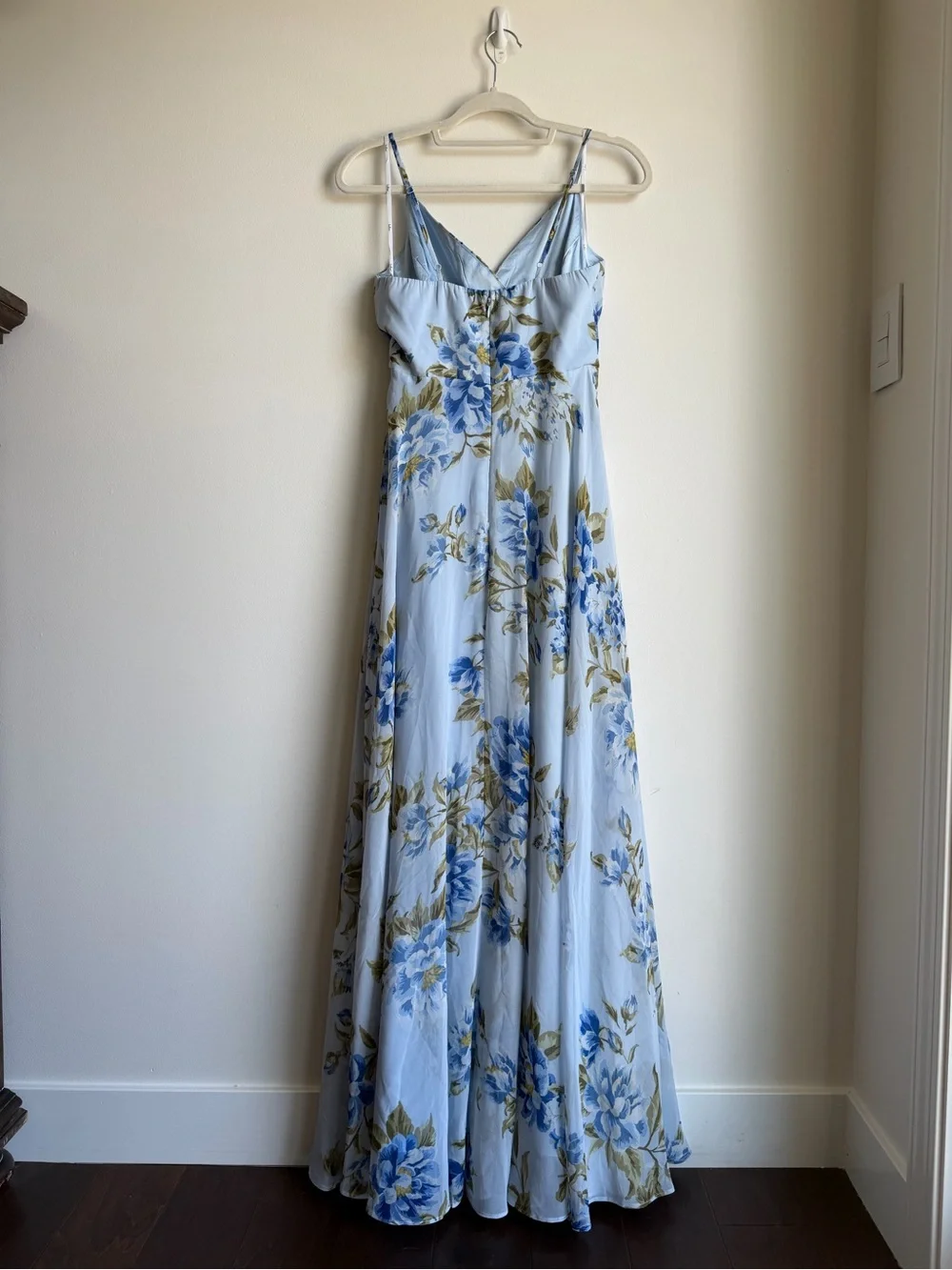 NWOT Lulu's Light Blue Floral Maxi Gown Dress Oh-So Romantic - Picture 4 of 10